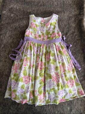 Sleeveless White Floral Tie-Waist Dress with Lavender Accents
